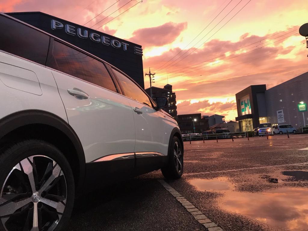 週末のご試乗はお電話でお問い合わせください♪