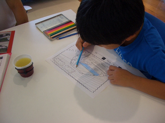 ぬりえ　はじめましたよ