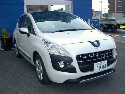 3008　中古車　ございます