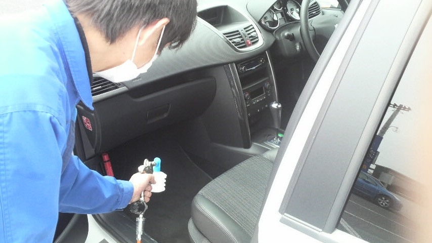 車内、消臭・除菌