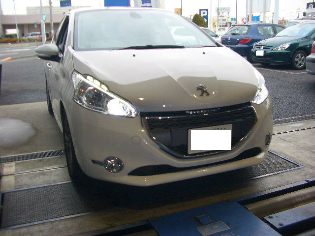 208 HID　取り付け