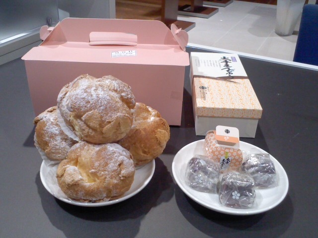 シュークリーム＆お饅頭
