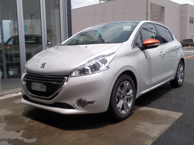 208RolandGarros　当店１号車到着