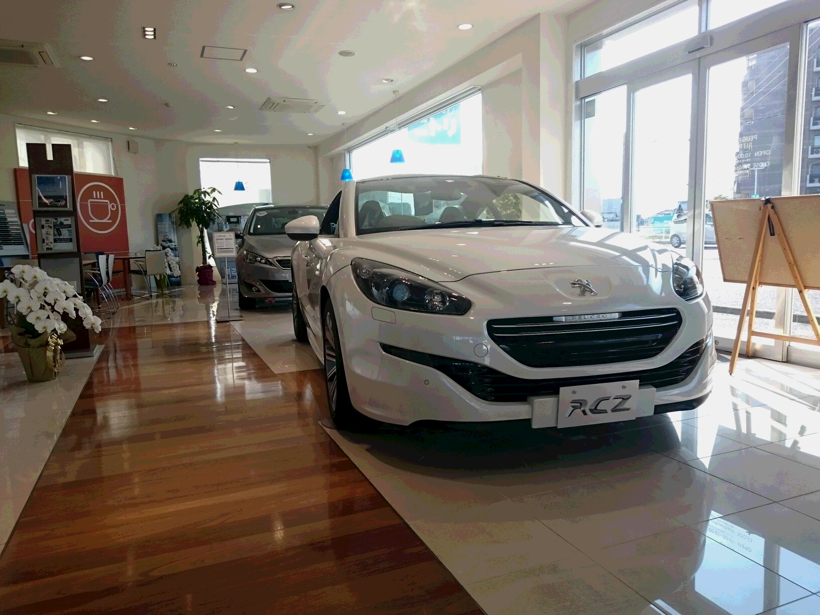 RCZ、今しかないですよ