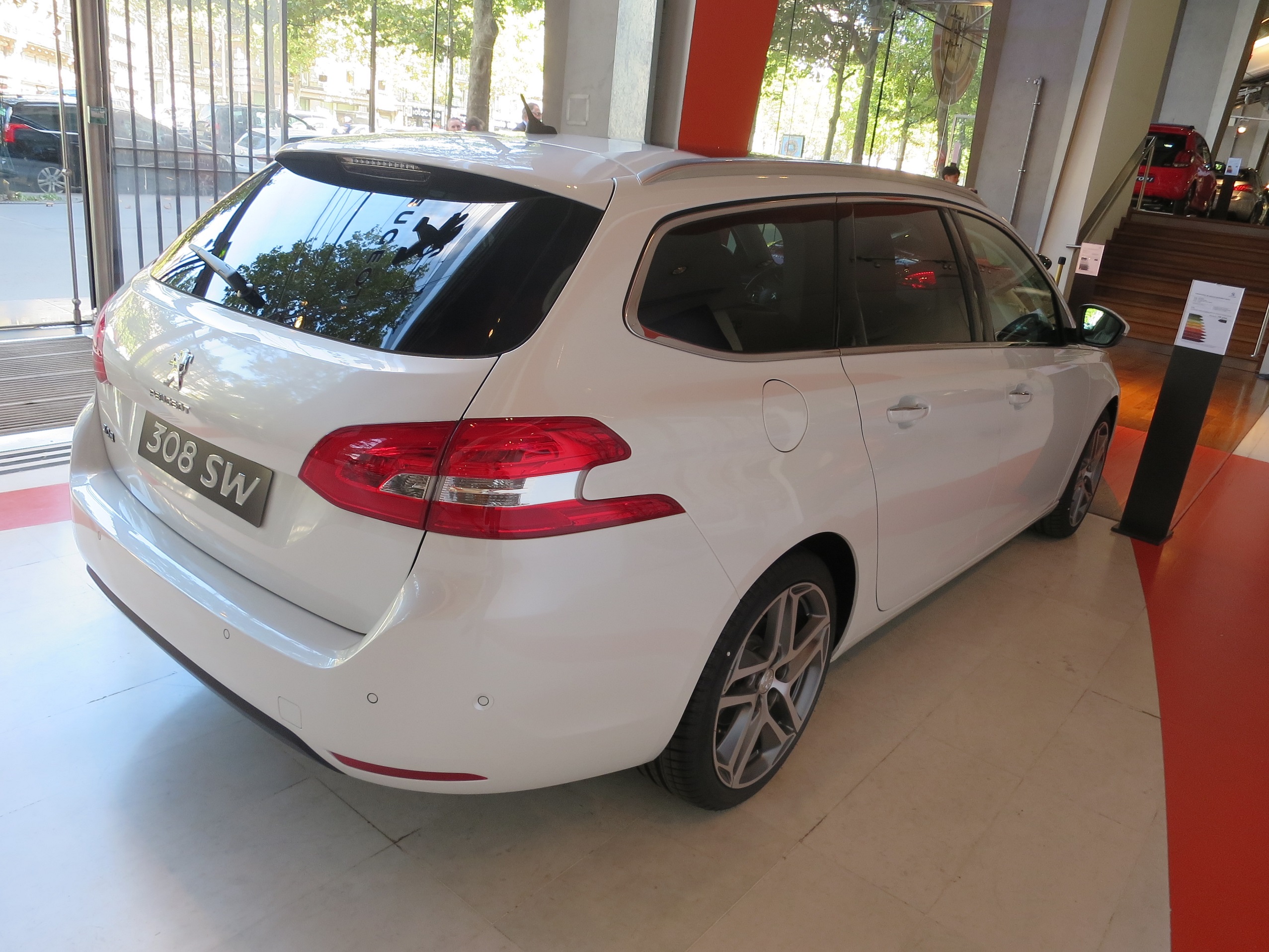 ◆◇◆定休日のお知らせ◆◇◆