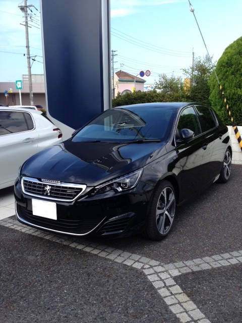 308 GT BlueHDi 試乗車入りました！