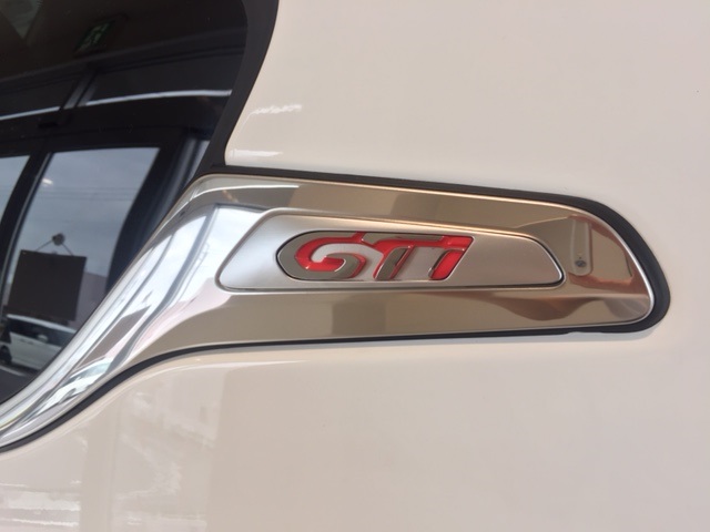 スポーツの秋♪《208GTi》