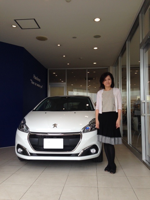 208 Style Plus をご納車させていただきました