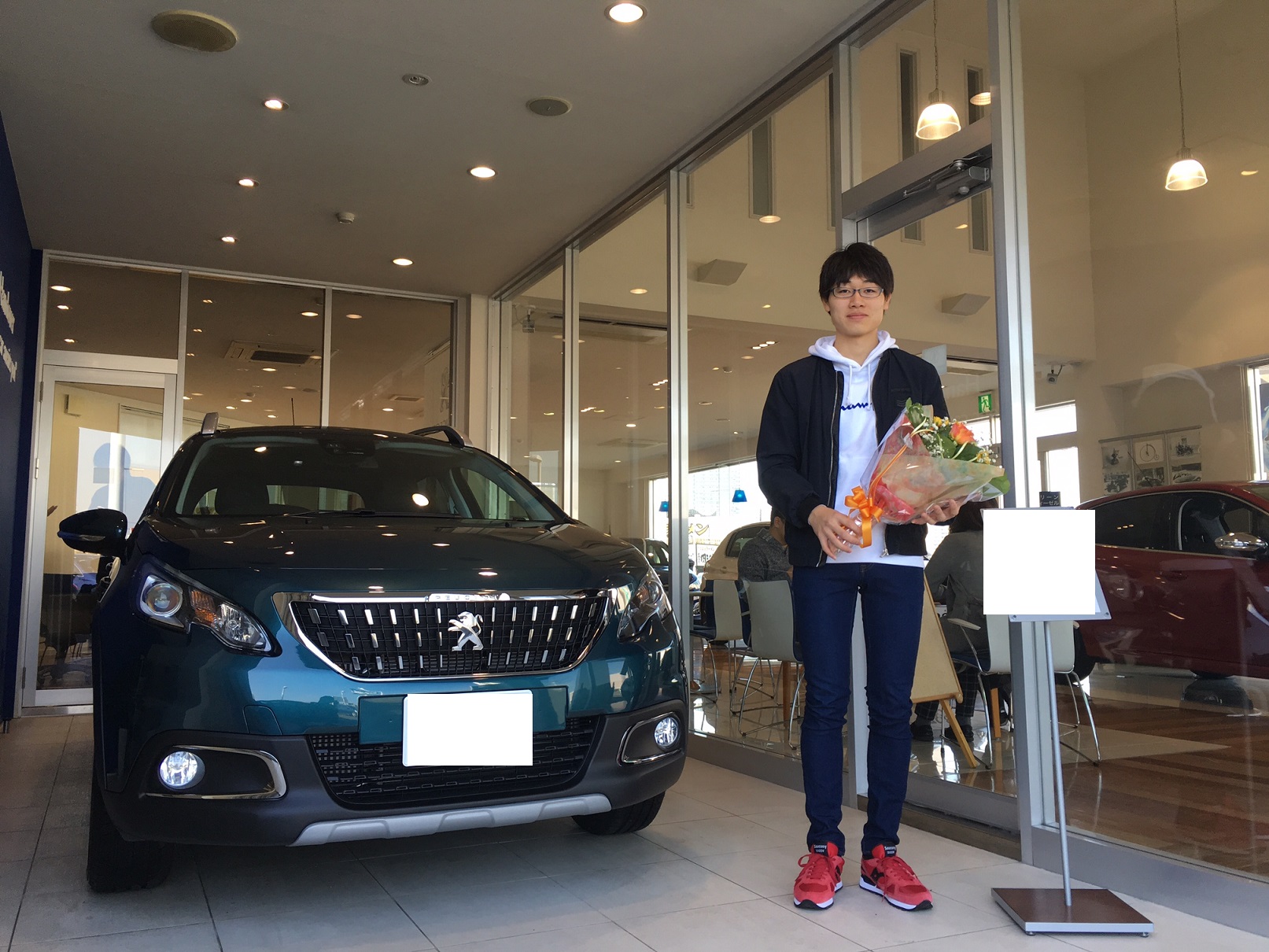 NEW PEUGEOT 2008 SUV ご納車させていただきました♪