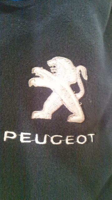 PEUGEOT☆ブランケットにお得な…♪♪♪