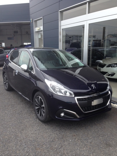 208限定車到着♪♪♪