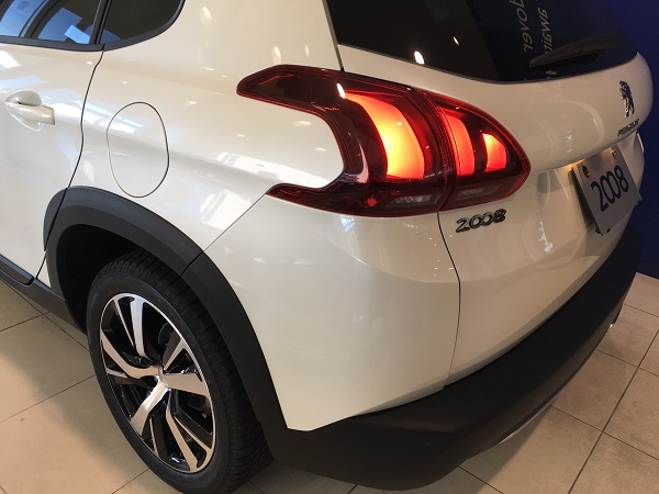 定休日のご案内