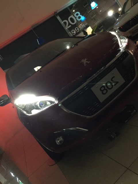 夜のショールーム～308・208ver.～