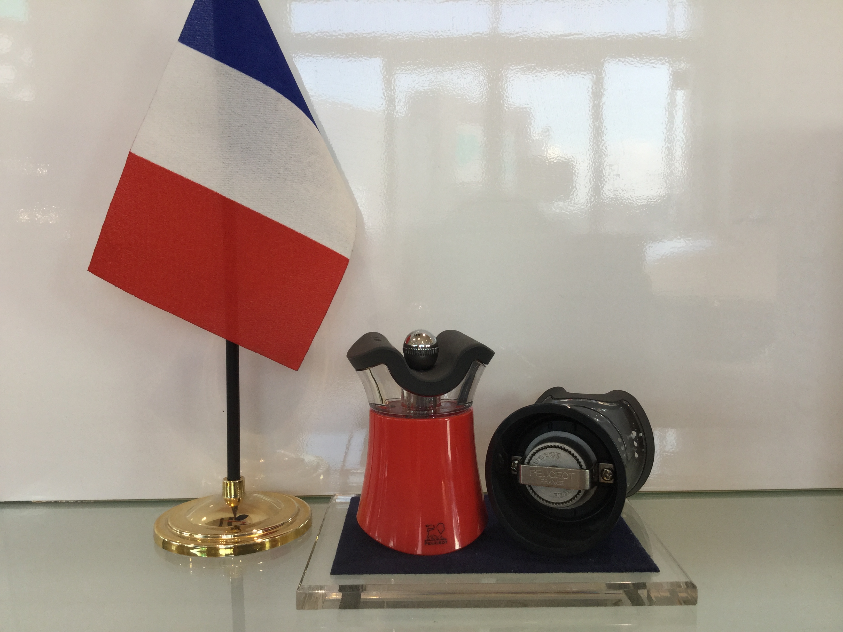 フランスペッパーミル、ソルトシェイカー プジョー栗東 - ペッパーミル