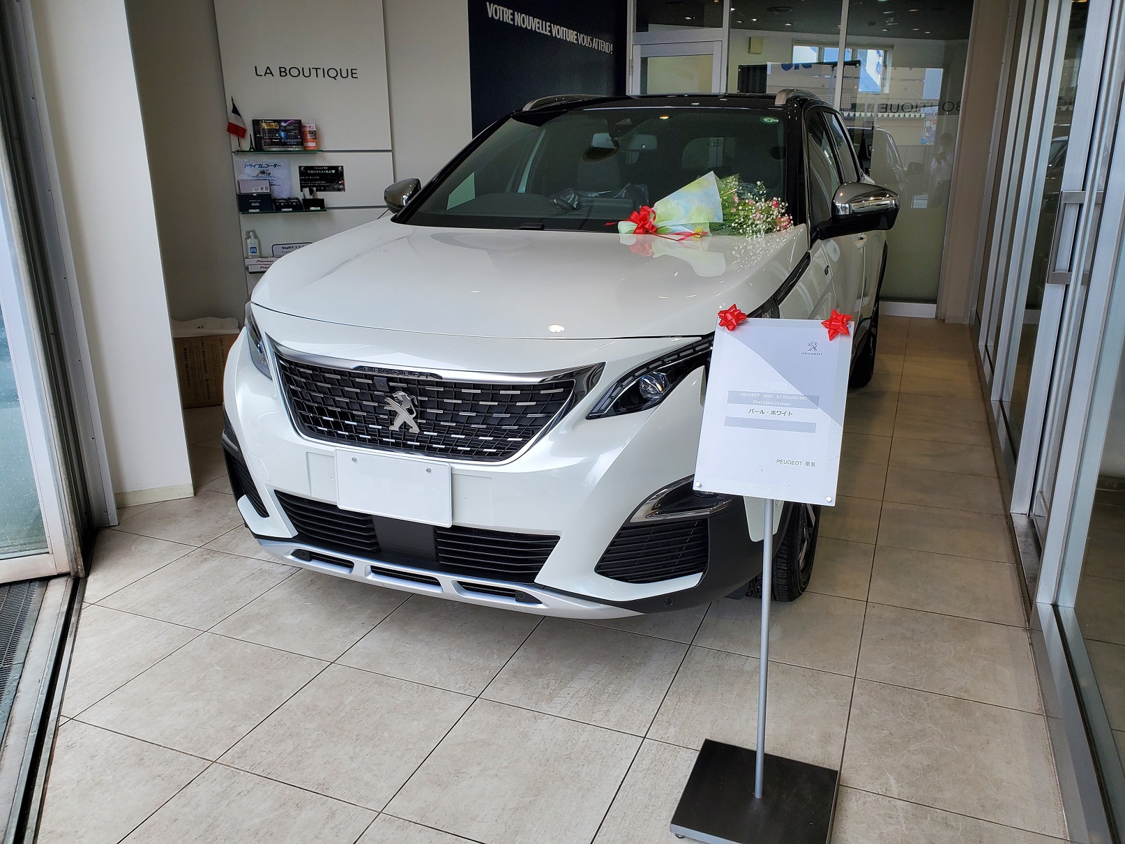 PEUGEOT 5008 ご納車