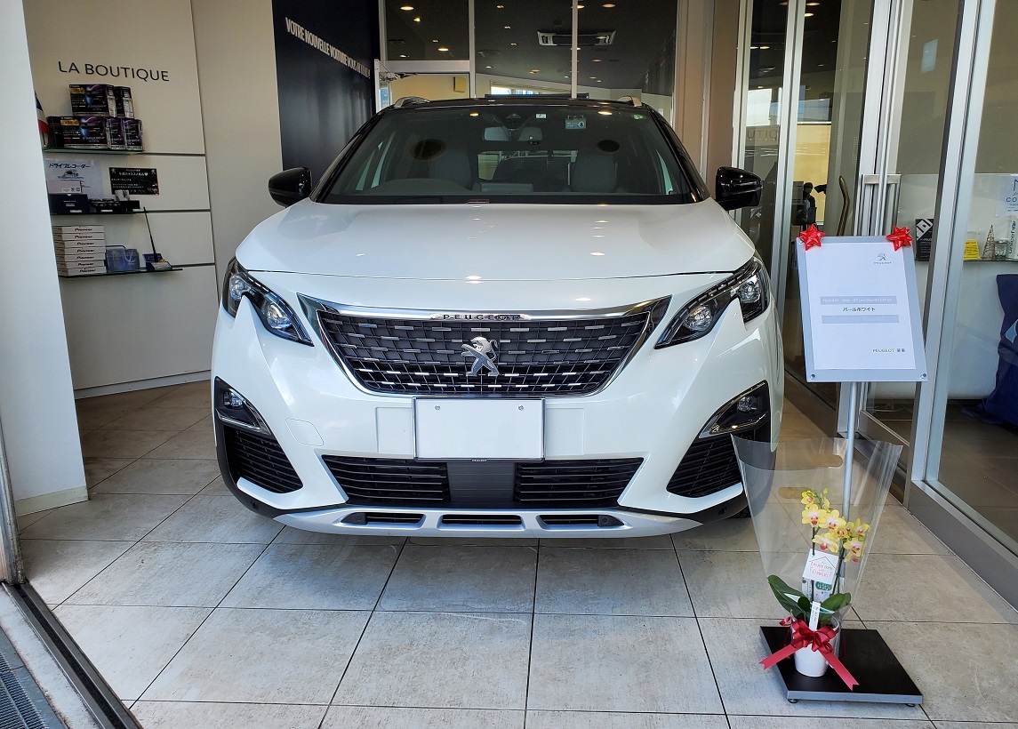 PEUGEOT 5008 ご納車