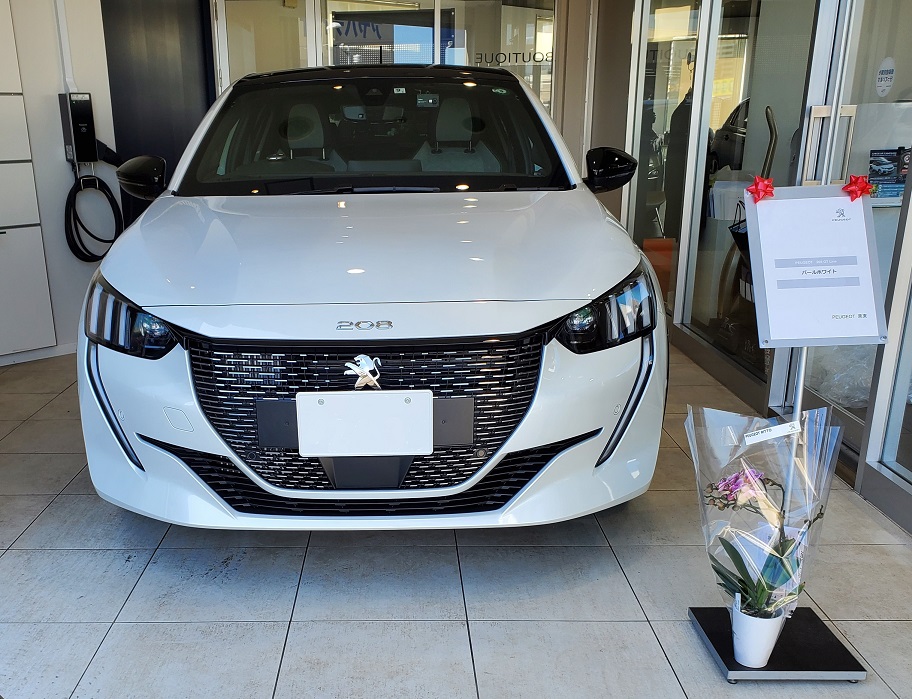 PEUGEOT 208 ご納車
