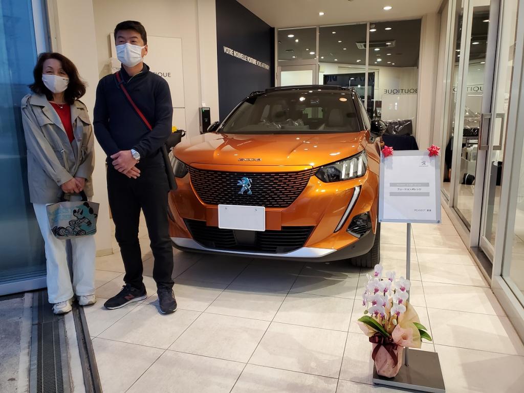 PEUGEOT e-2008 ご納車