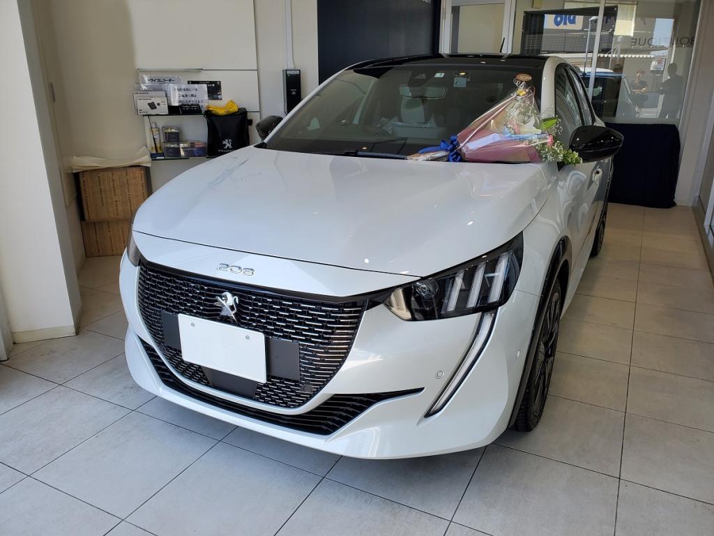 PEUGEOT 208 ご納車