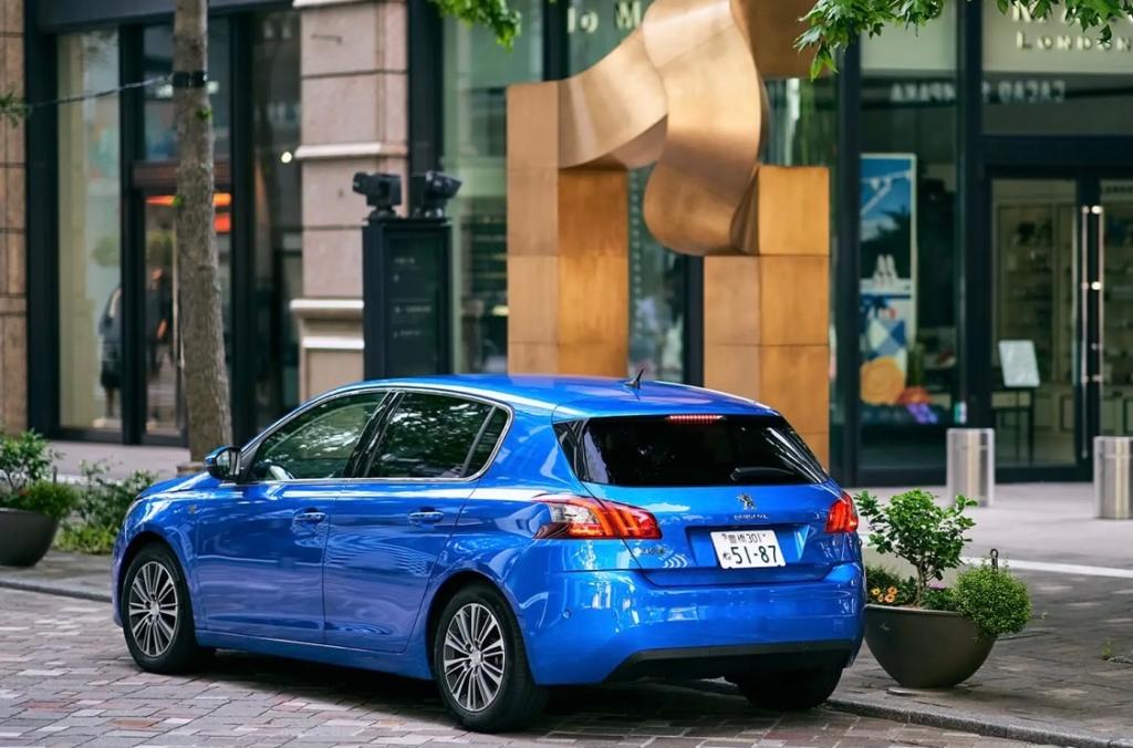 PEUGEOT 308 LIVEフレンチフェア開催♪