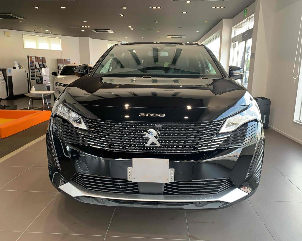 3008GT　ペルラ・ネラ・ブラック展示中♪
