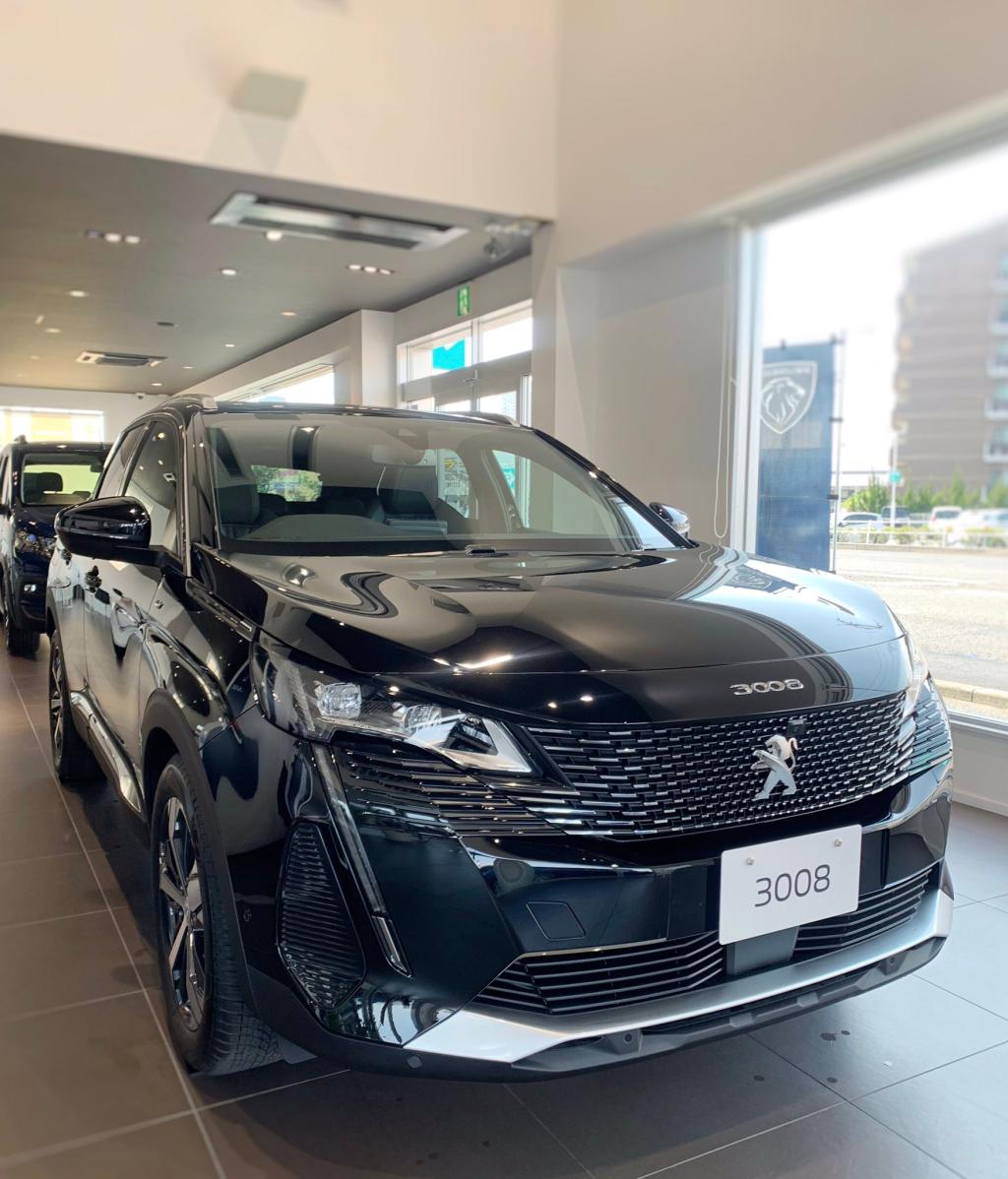 3008GT　ペルラ・ネラ・ブラック展示中♪