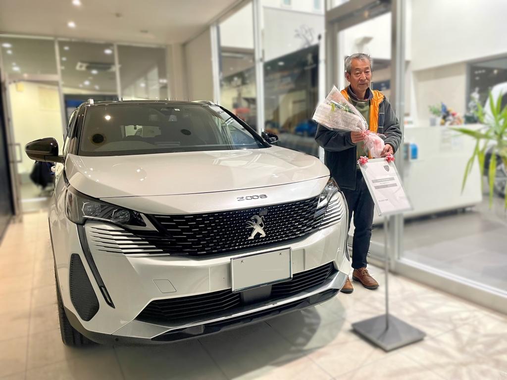3008 GT  HYBRID4 ご納車致しました！