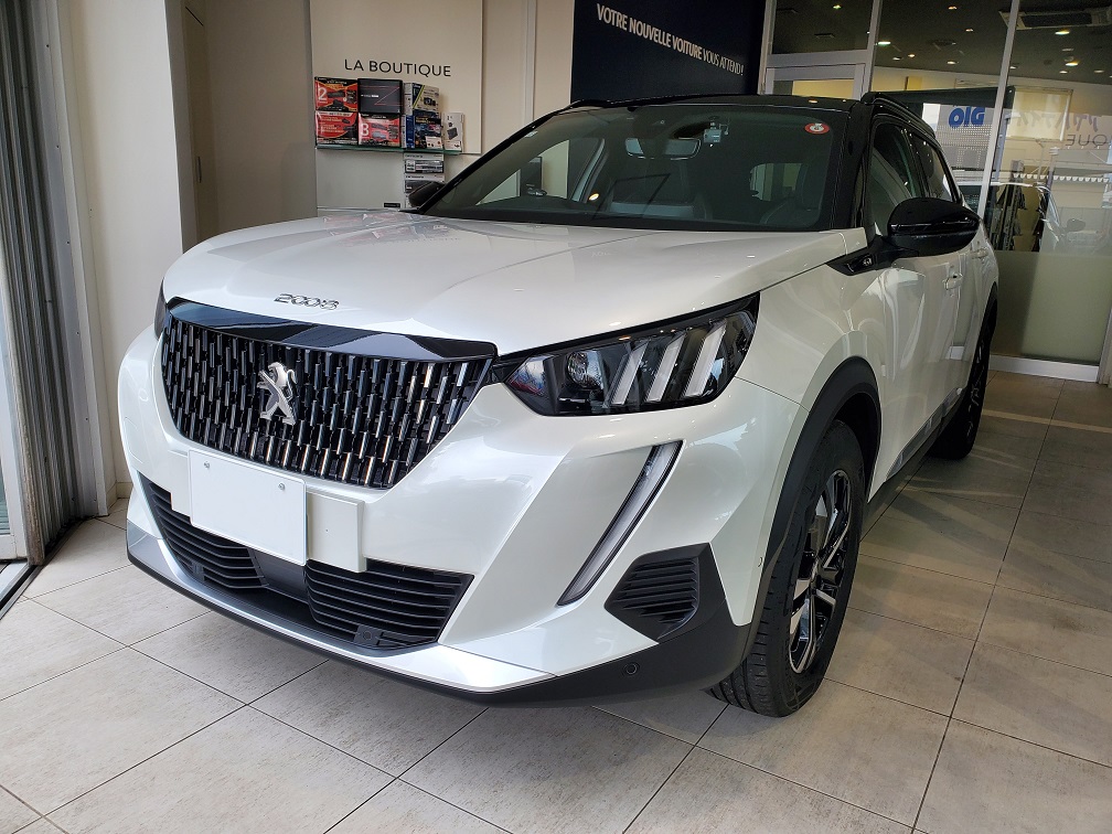 PEUGEOT 2008 ご納車