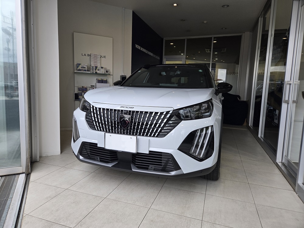PEUGEOT 2008 御納車