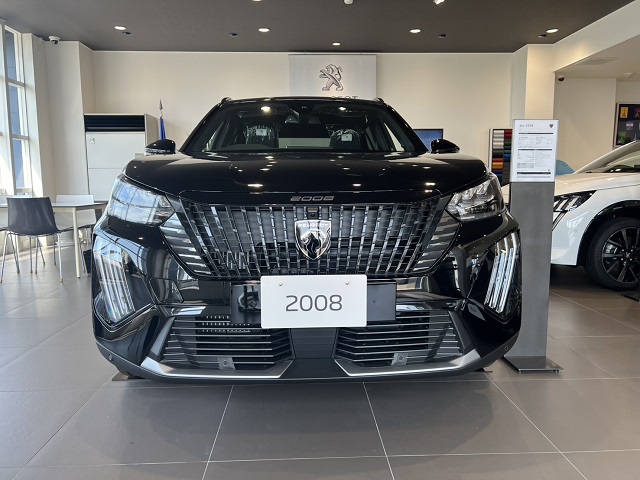 コンパクトSUV 2008 お求めやすく!