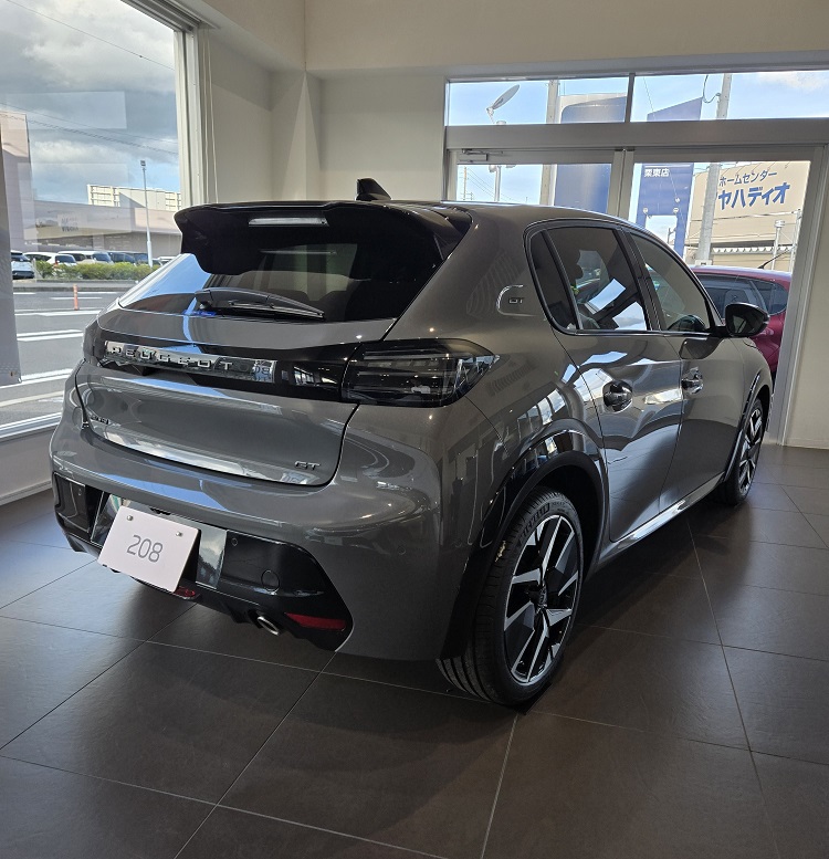 208 GT Selenium Edition 展示中 !!