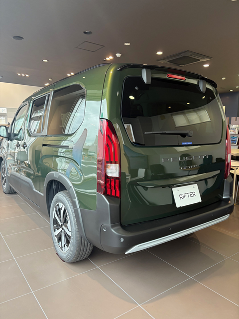 展示車入れ替え🦁