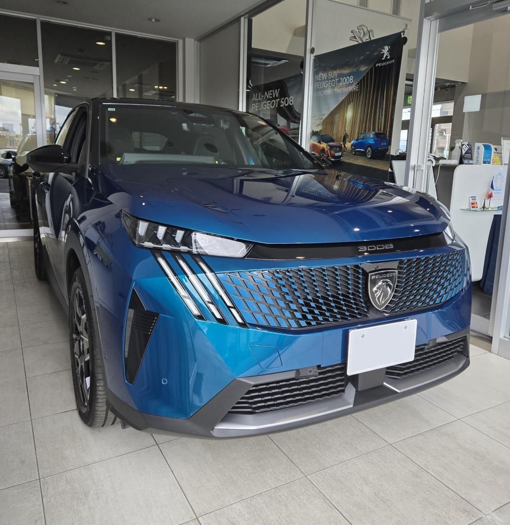 PEUGEOT 3008 御納車