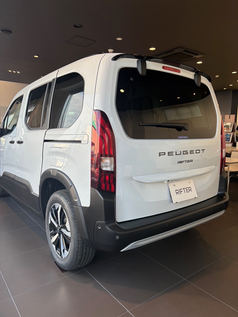 展示車入れ替え🦁